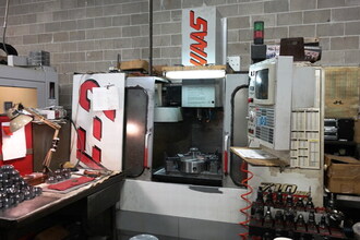 1996 HAAS VF-2 Machining Centers, Vertical | Midwest Tool, Inc. (1)